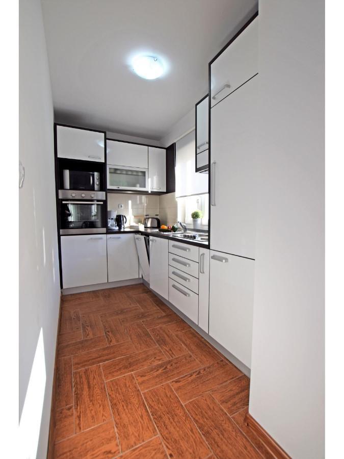 Apartment Dinko Rovanjska Exterior photo